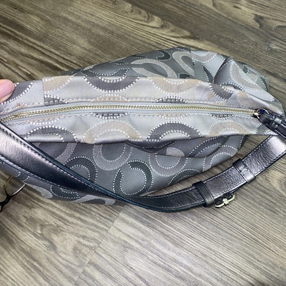 Coach Madison Isabelle Dotted OP Art Shoulder Bag Purse - Picture 9 of 12